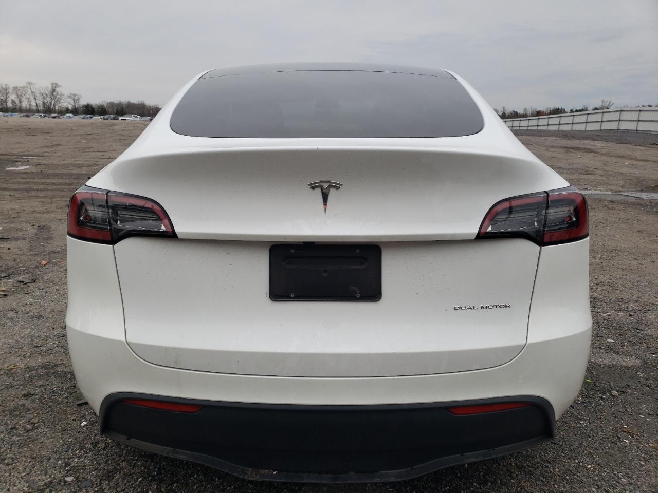 2023 TESLA MODEL Y - Image 6