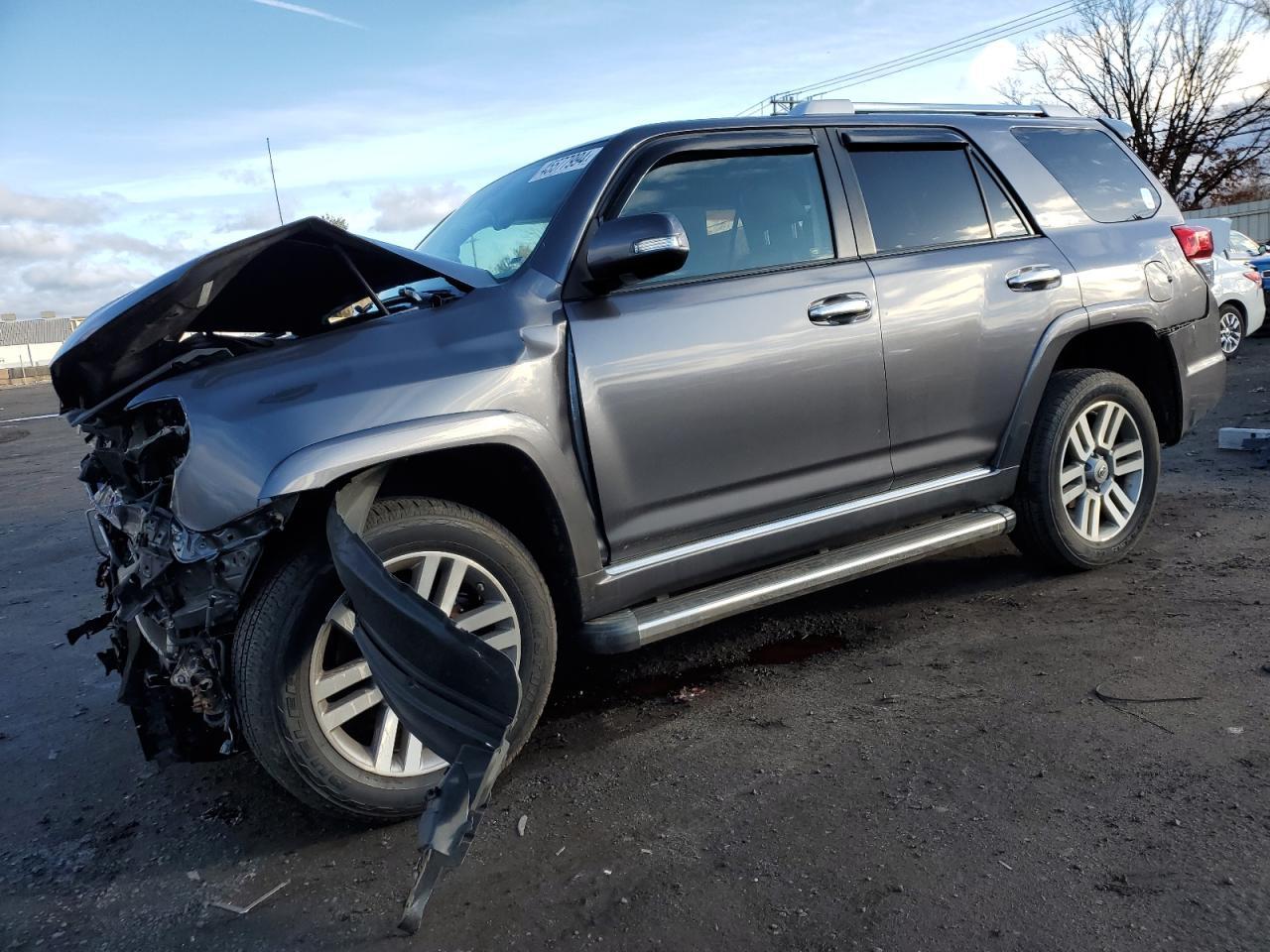 2011 TOYOTA 4RUNNER SR