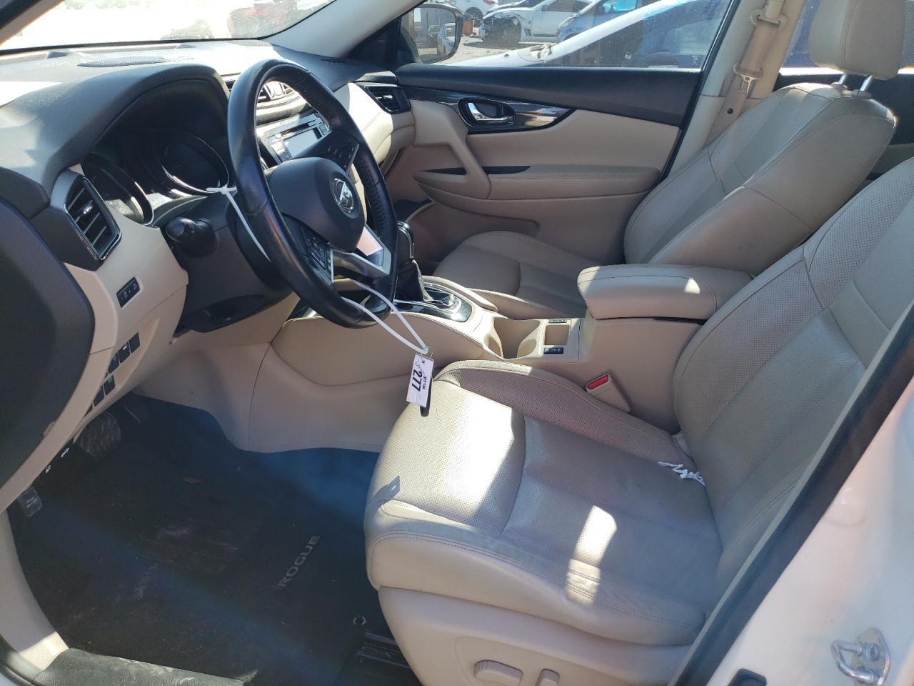 2017 NISSAN ROGUE S - Image 7