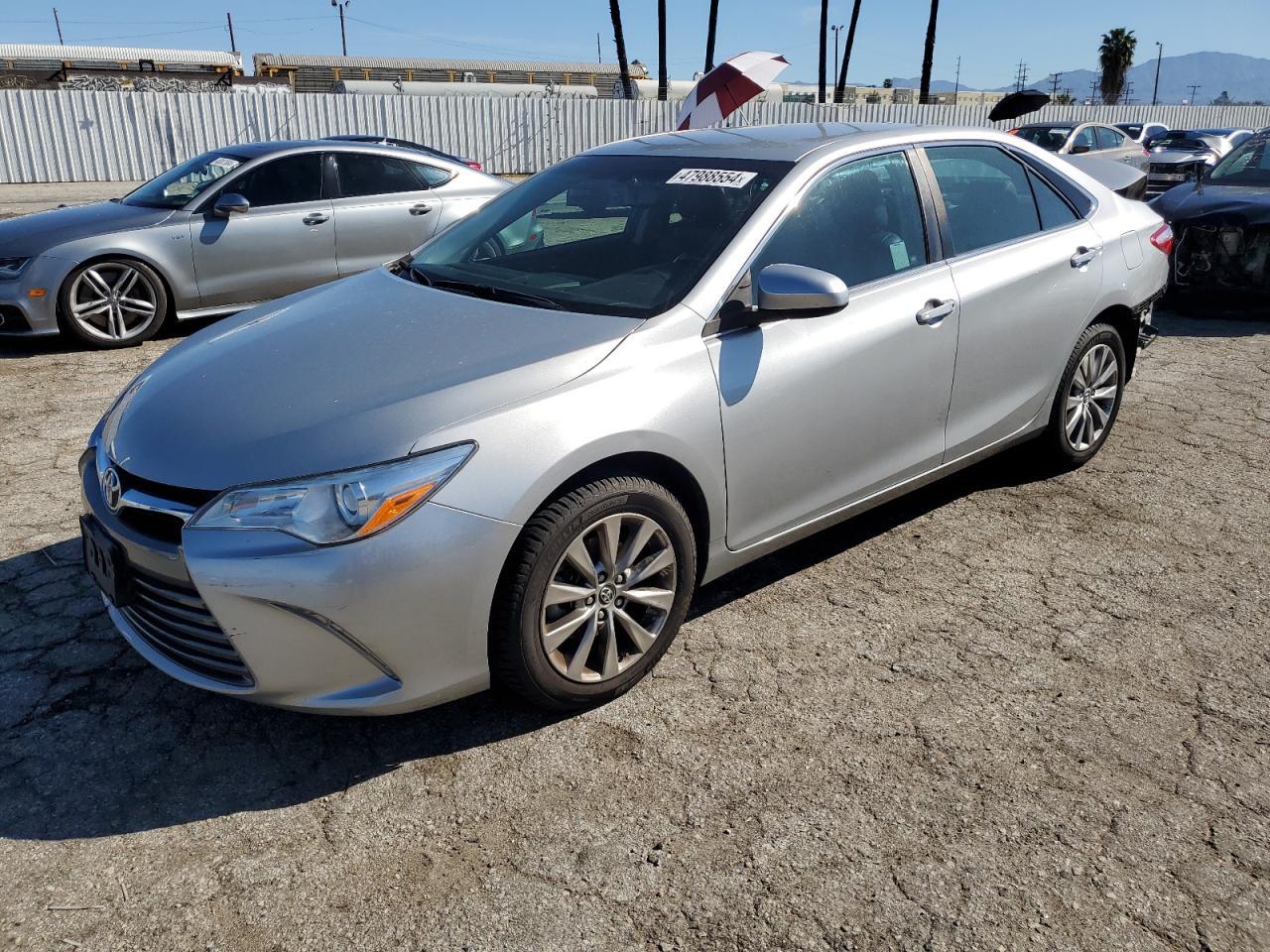 2016 TOYOTA CAMRY LE