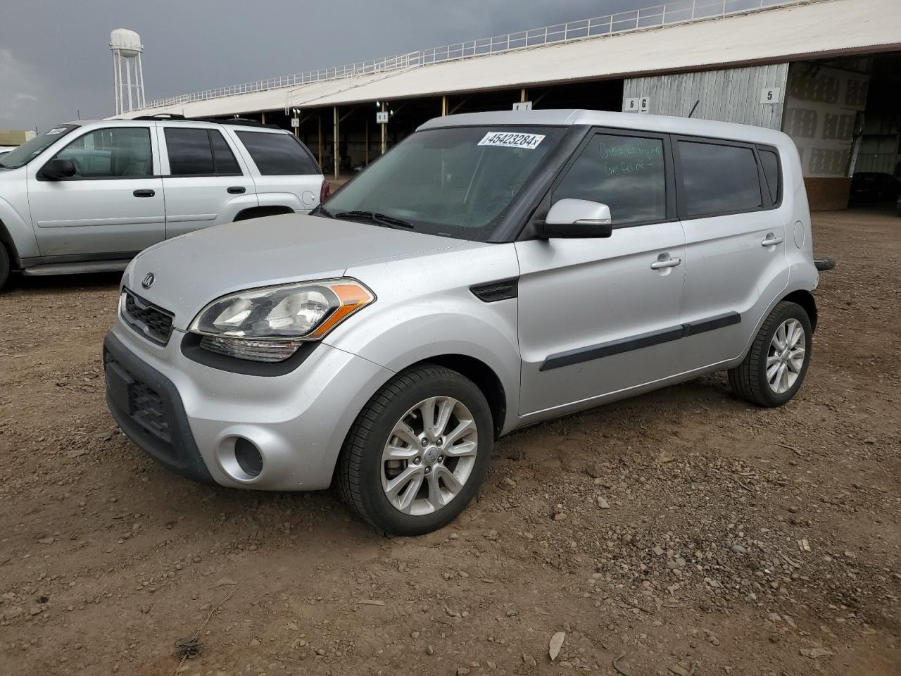 2013 KIA SOUL +