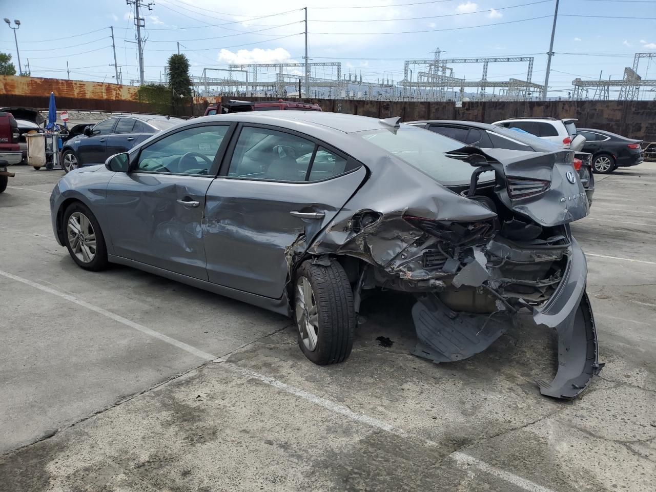 2019 HYUNDAI ELANTRA SE - Фото 2