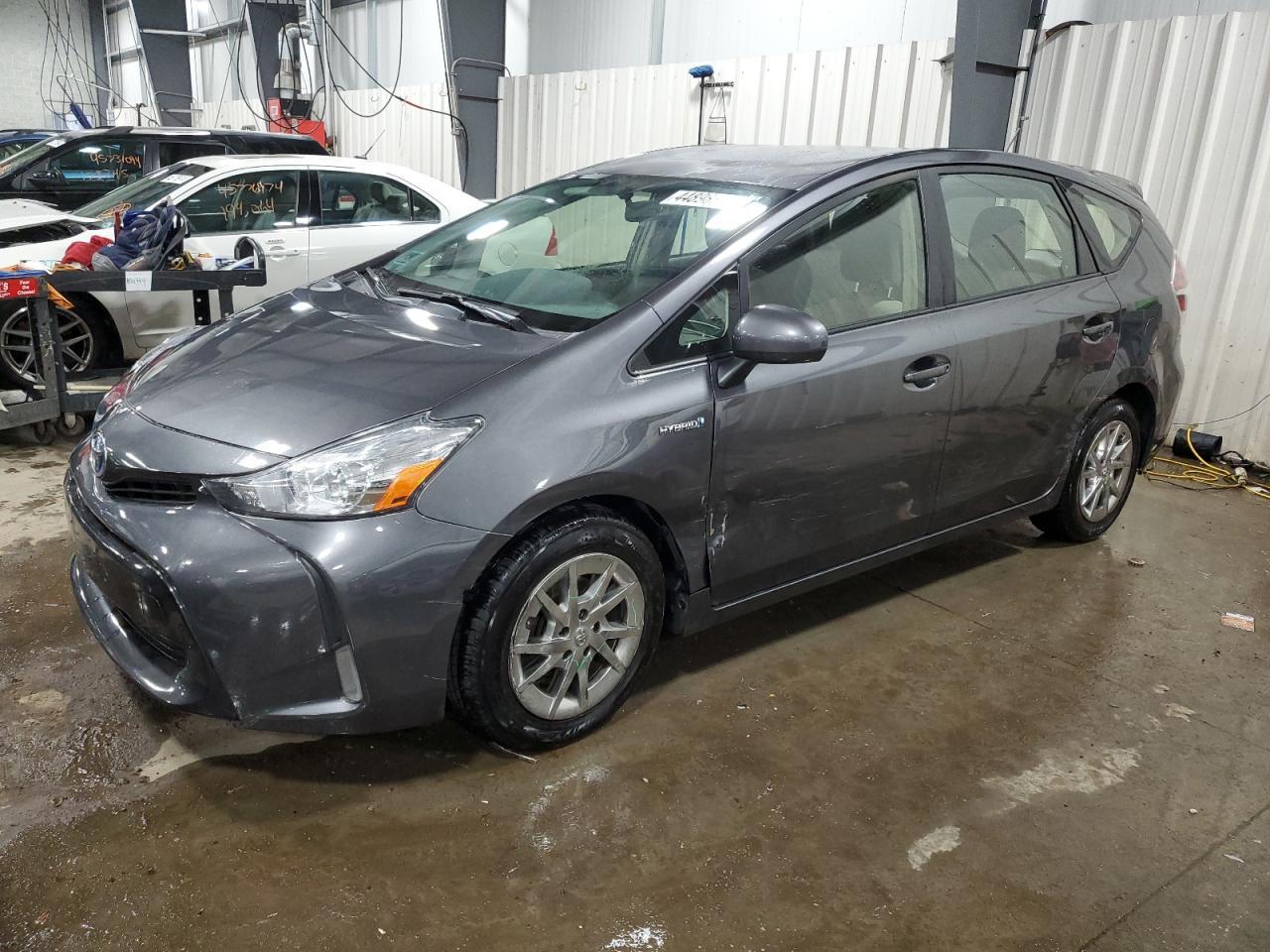 2015 TOYOTA PRIUS V car image