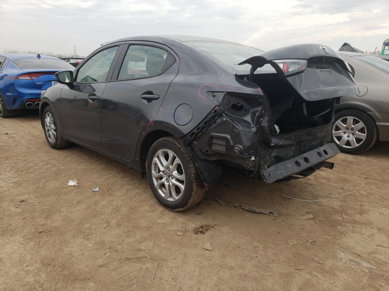 2017 TOYOTA YARIS IA - Фото 2