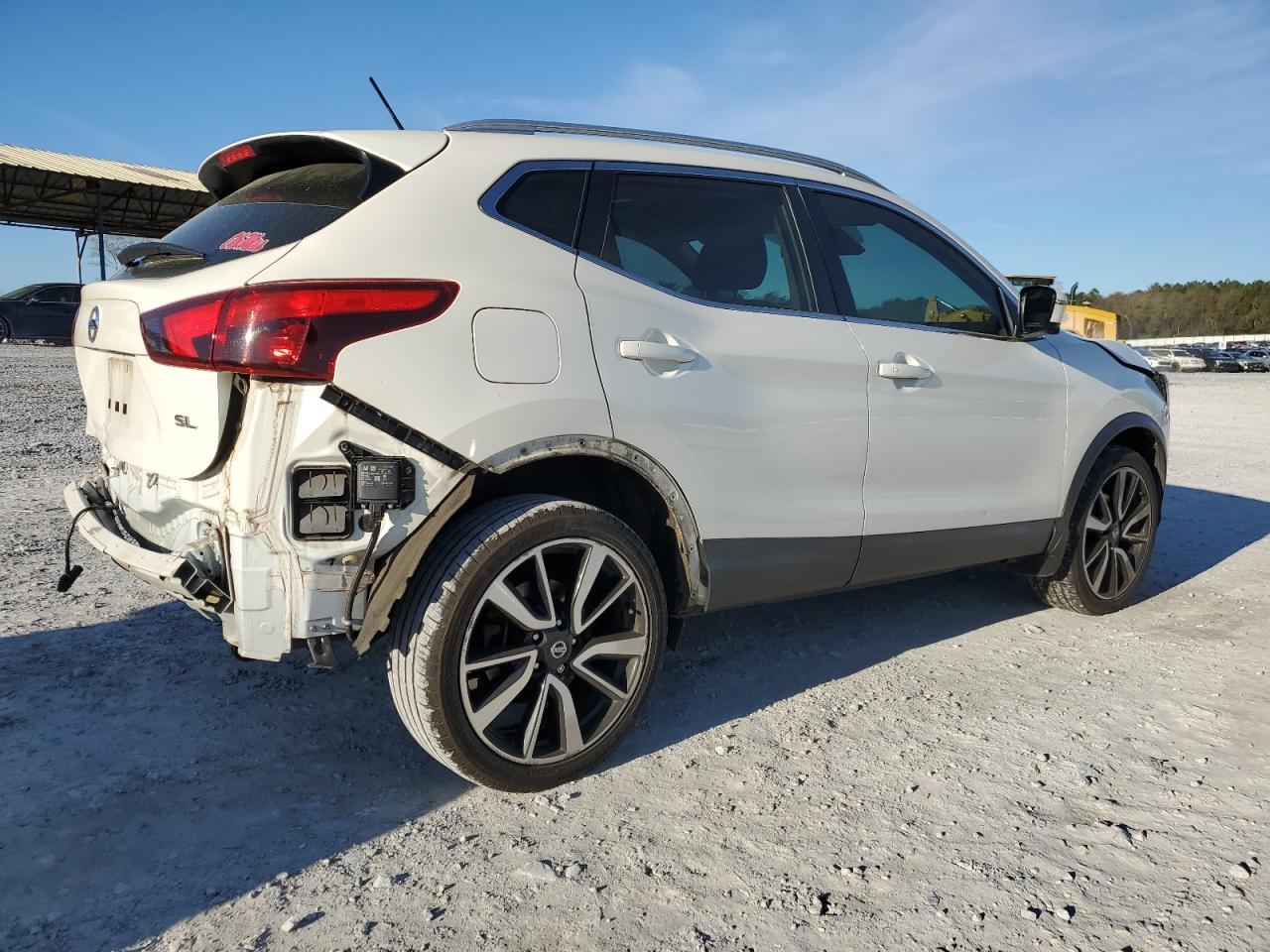 2018 NISSAN ROGUE SPOR - Image 3