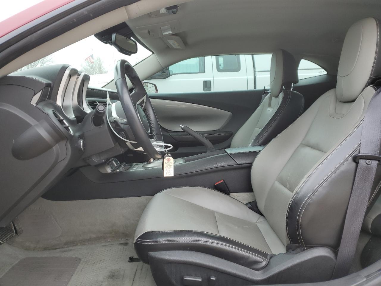 2011 CHEVROLET CAMARO LT - Image 7