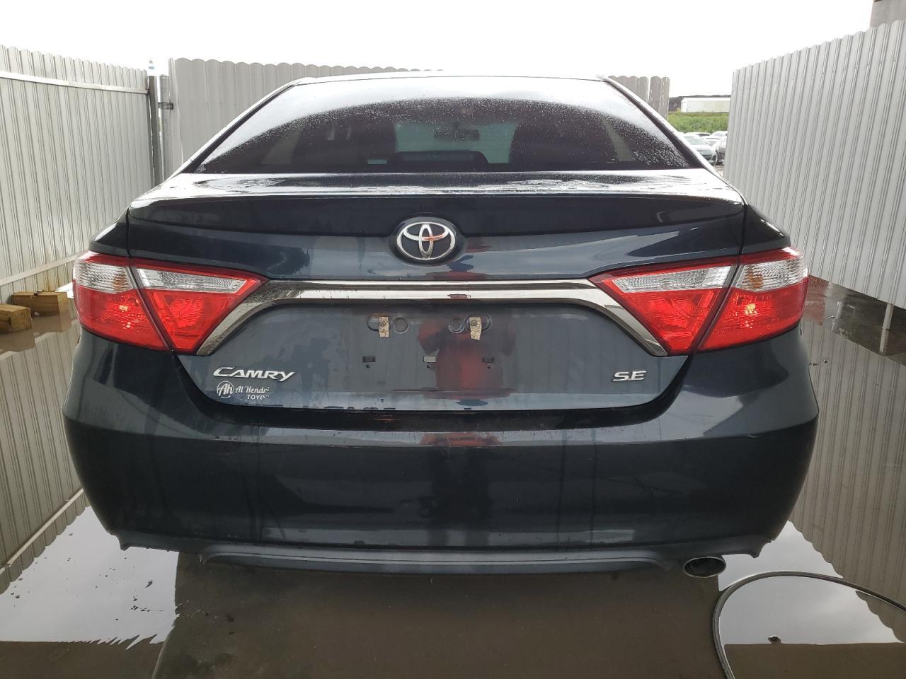 2017 TOYOTA CAMRY LE - Image 6