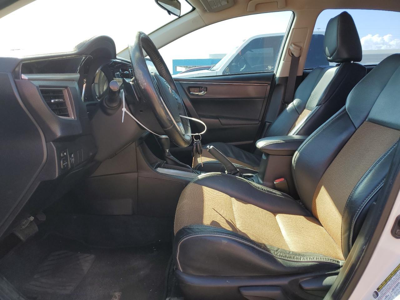 2015 TOYOTA COROLLA L - Фото 7