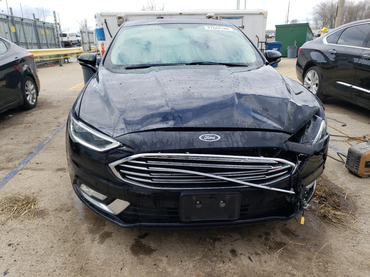 2017 FORD FUSION SE - Фото 5