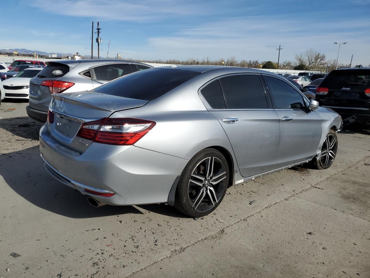 2016 HONDA ACCORD TOU - Фото 3