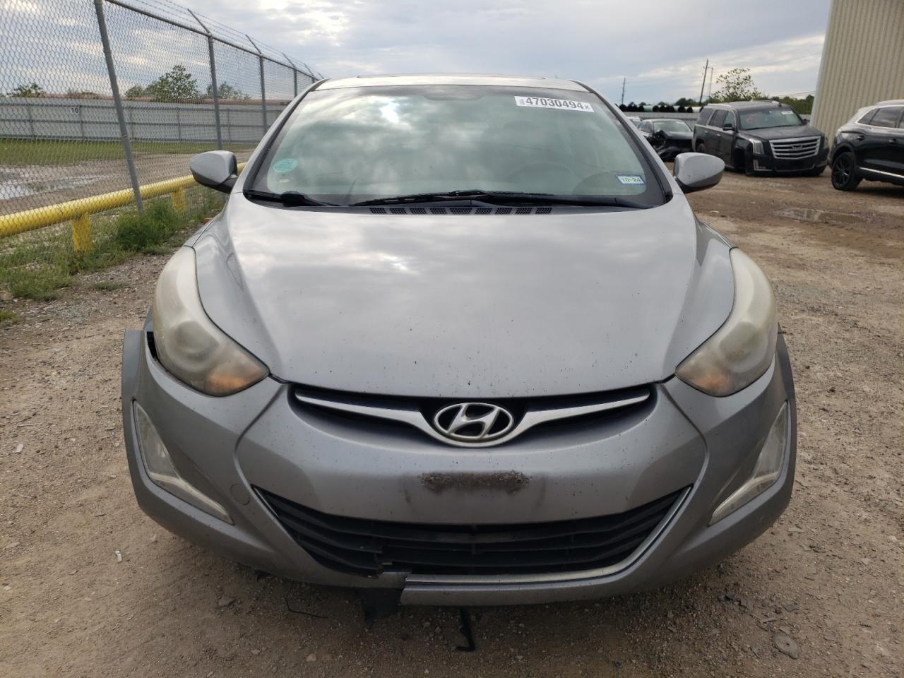 2015 HYUNDAI ELANTRA SE - Image 5