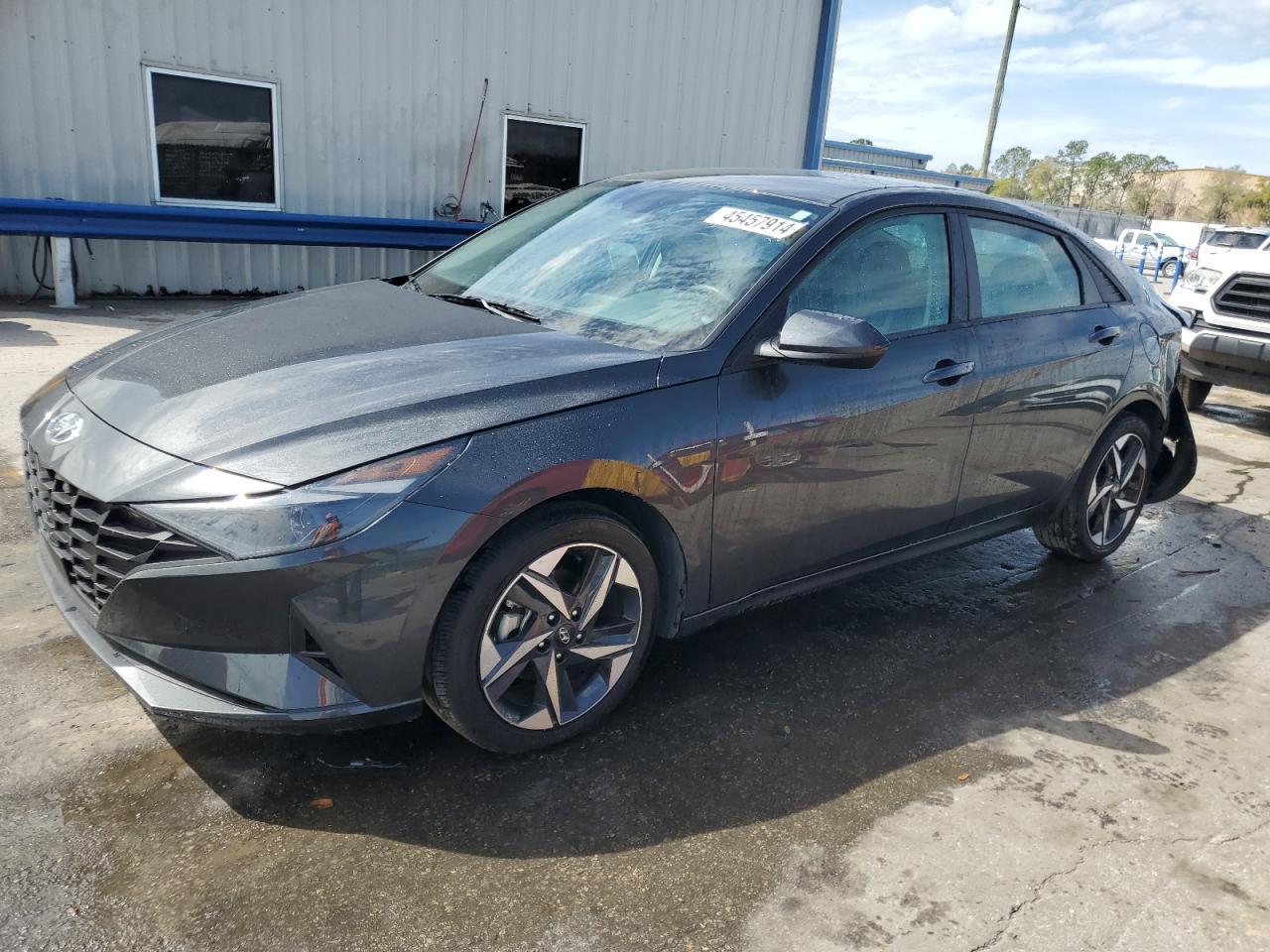 2023 HYUNDAI ELANTRA SE