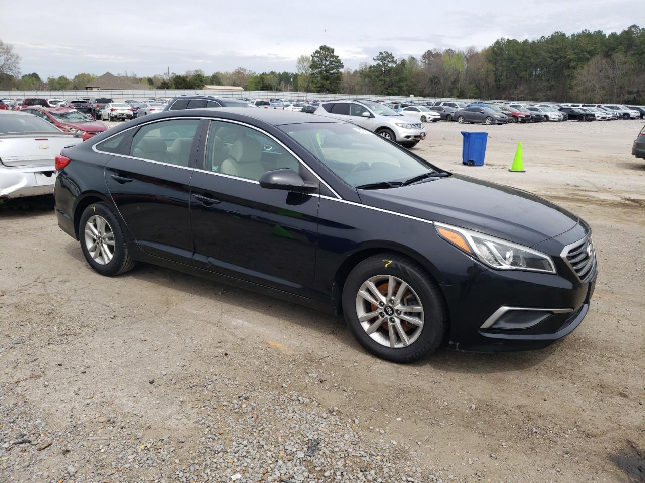 2017 HYUNDAI SONATA SE - Фото 4
