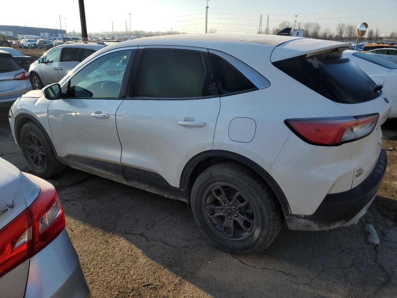2020 FORD ESCAPE SE - Image 2