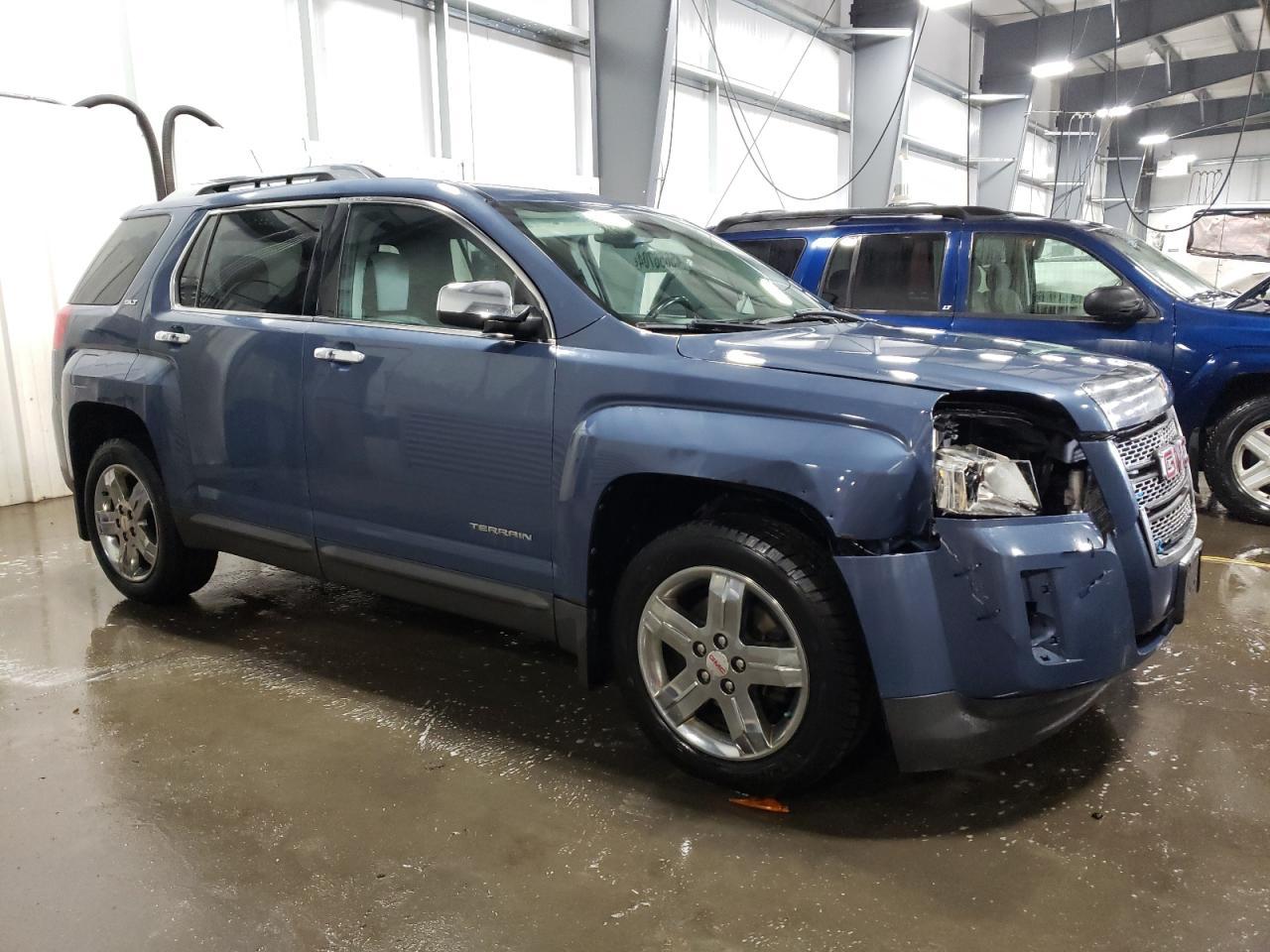 2012 GMC TERRAIN SL - Image 4