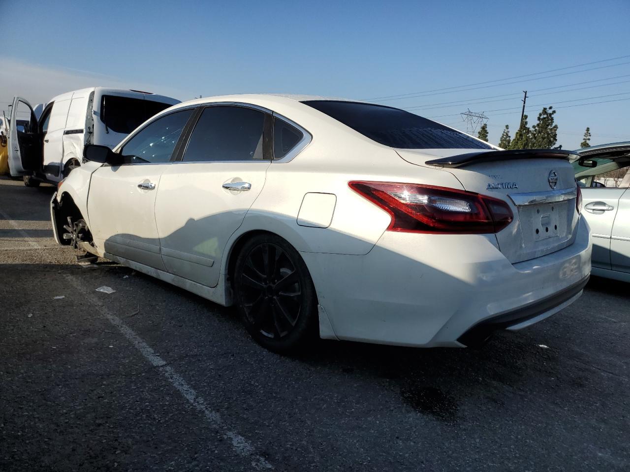 2017 NISSAN ALTIMA 2.5 - Фото 2