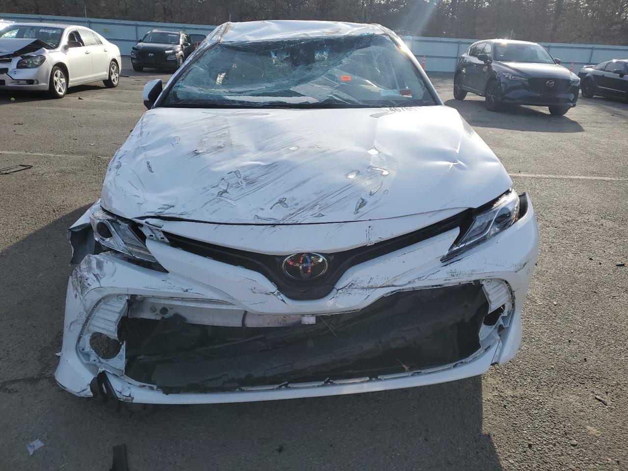 2018 TOYOTA CAMRY L - Фото 5