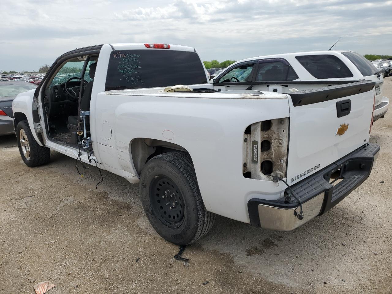 2013 CHEVROLET SILVERADO - Image 2
