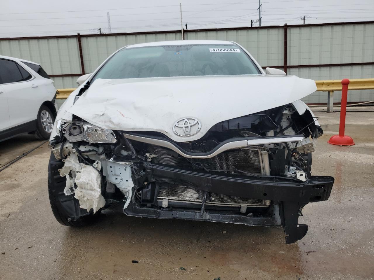 2013 TOYOTA VENZA LE - Фото 5