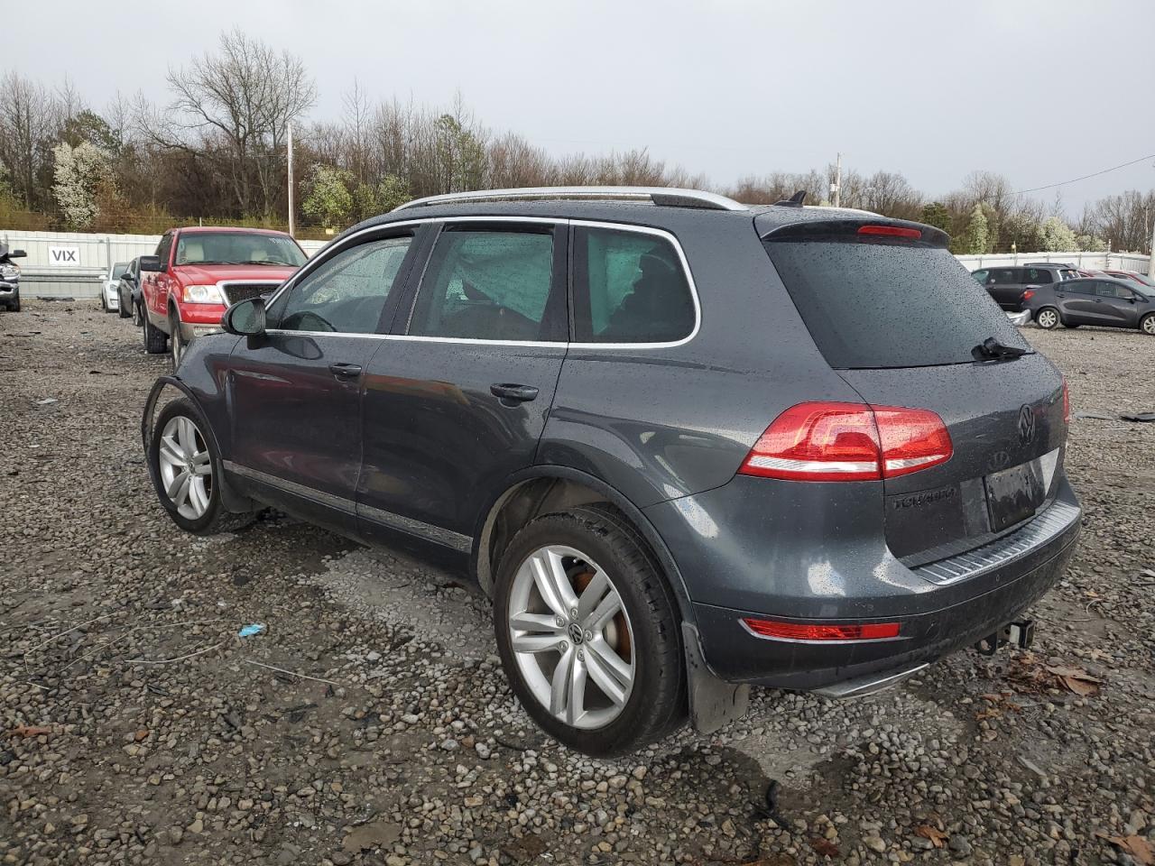 2014 VOLKSWAGEN TOUAREG V6 - Image 2