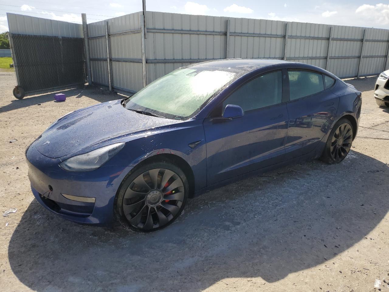 2022 TESLA MODEL 3