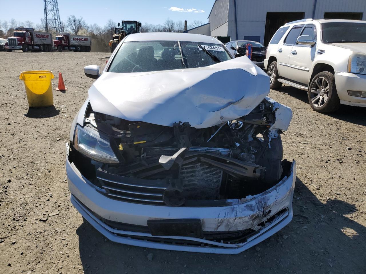 2017 VOLKSWAGEN JETTA S - Image 5