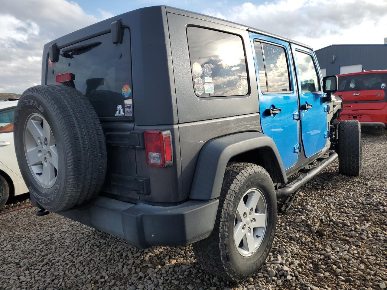 2017 JEEP WRANGLER U - Image 3