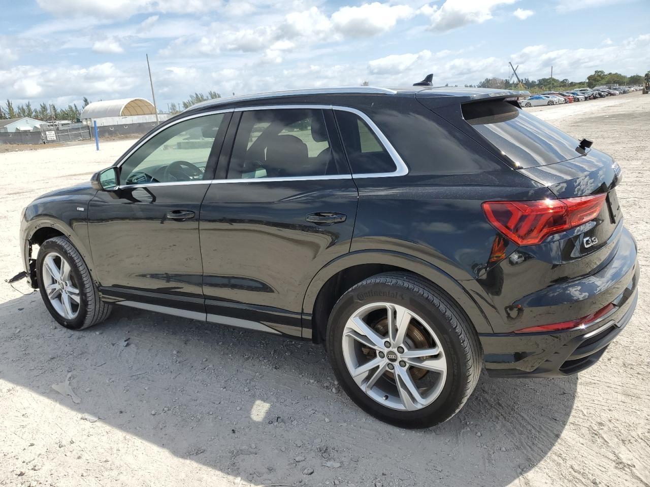 2021 AUDI Q3 PREMIUM - Фото 2