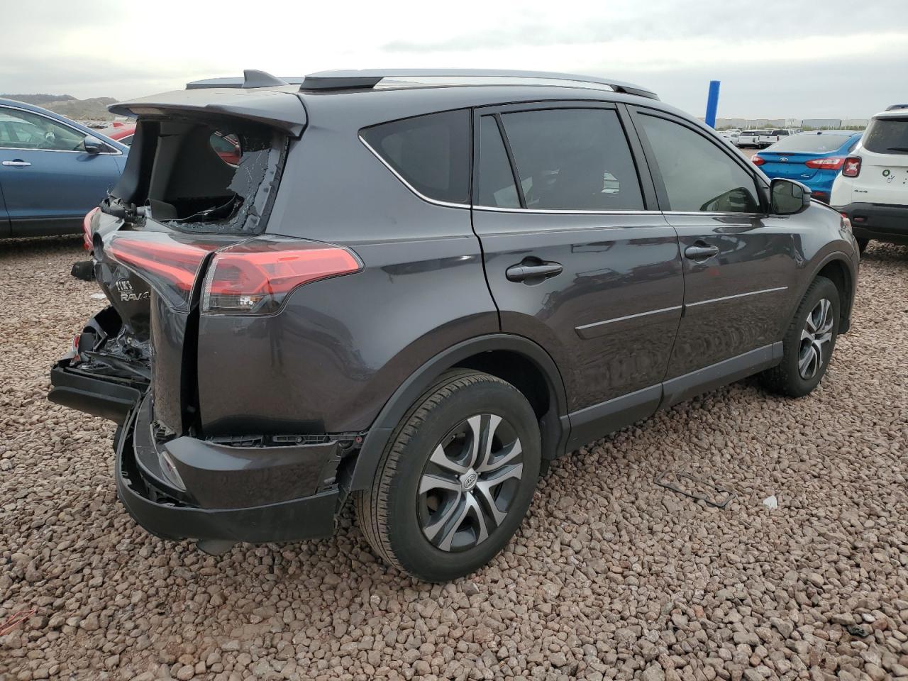 2017 TOYOTA RAV4 LE - Image 3