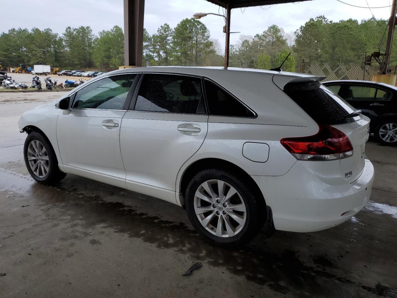2014 TOYOTA VENZA LE - Image 2