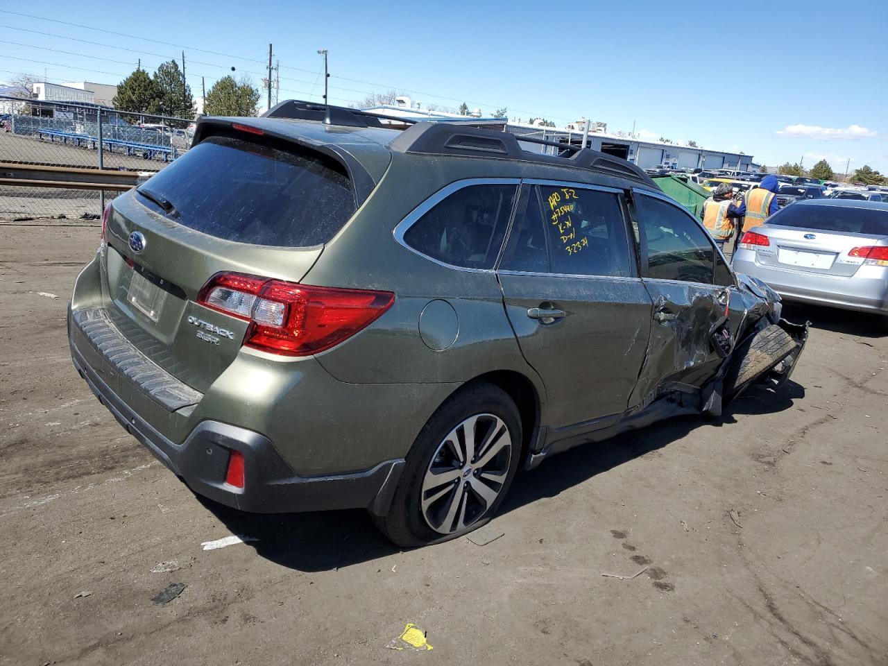 2018 SUBARU OUTBACK 3. - Image 3