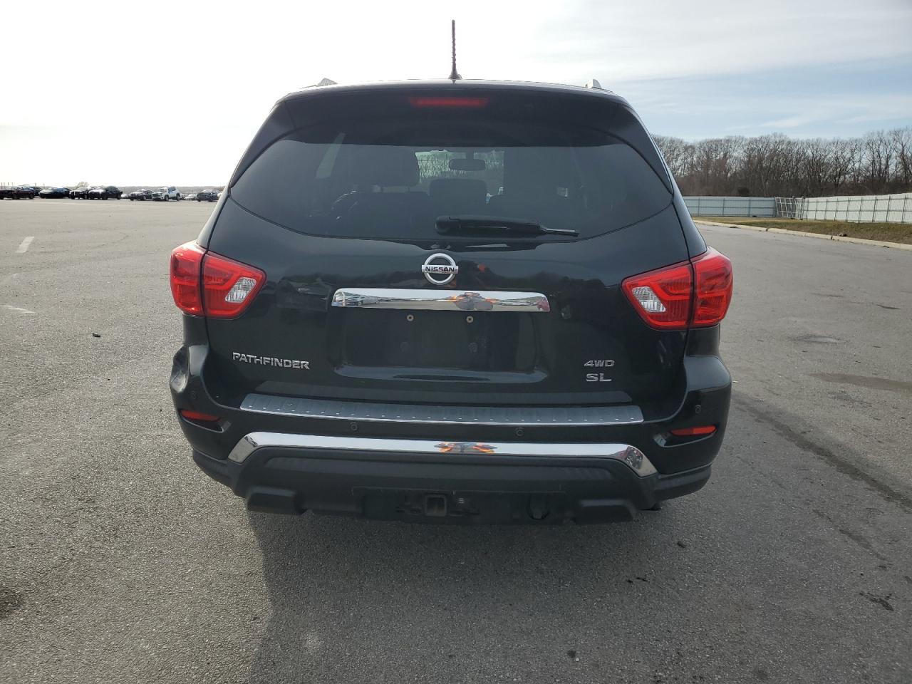 2017 NISSAN PATHFINDER - Фото 6