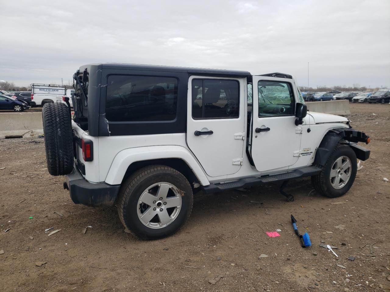 2012 JEEP WRANGLER U - Image 3