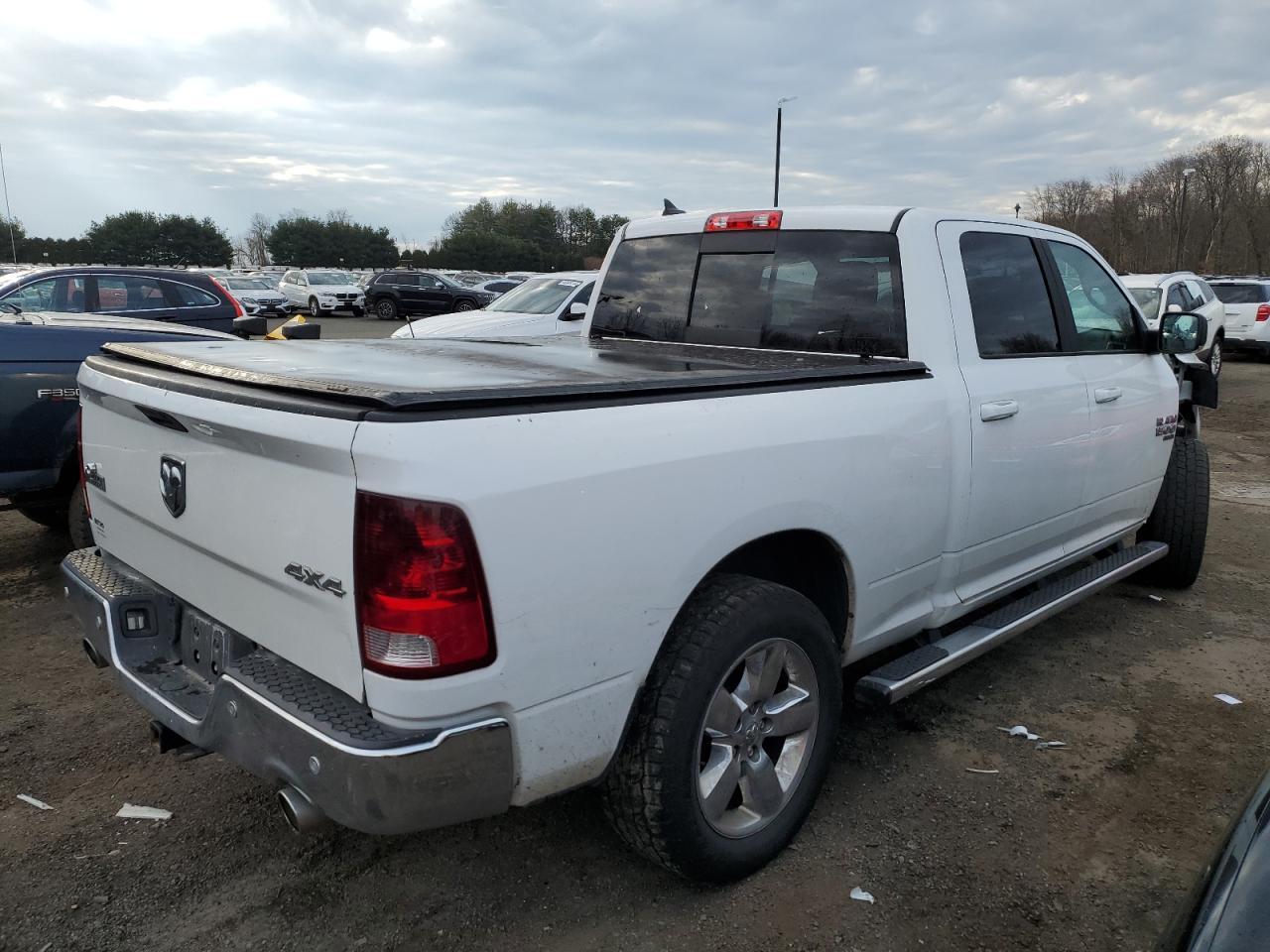 2019 RAM 1500 CLASS - Image 3