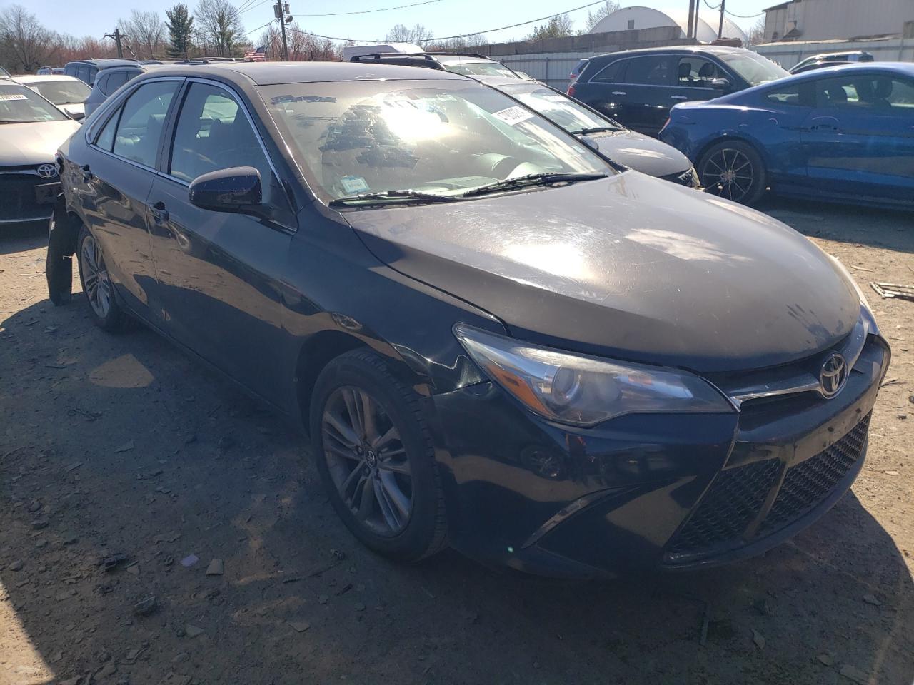 2017 TOYOTA CAMRY LE - Image 4