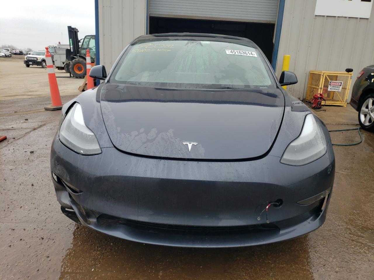 2023 TESLA MODEL 3 - Фото 5