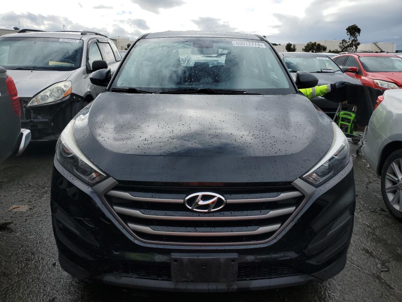 2016 HYUNDAI TUCSON SE - Image 5