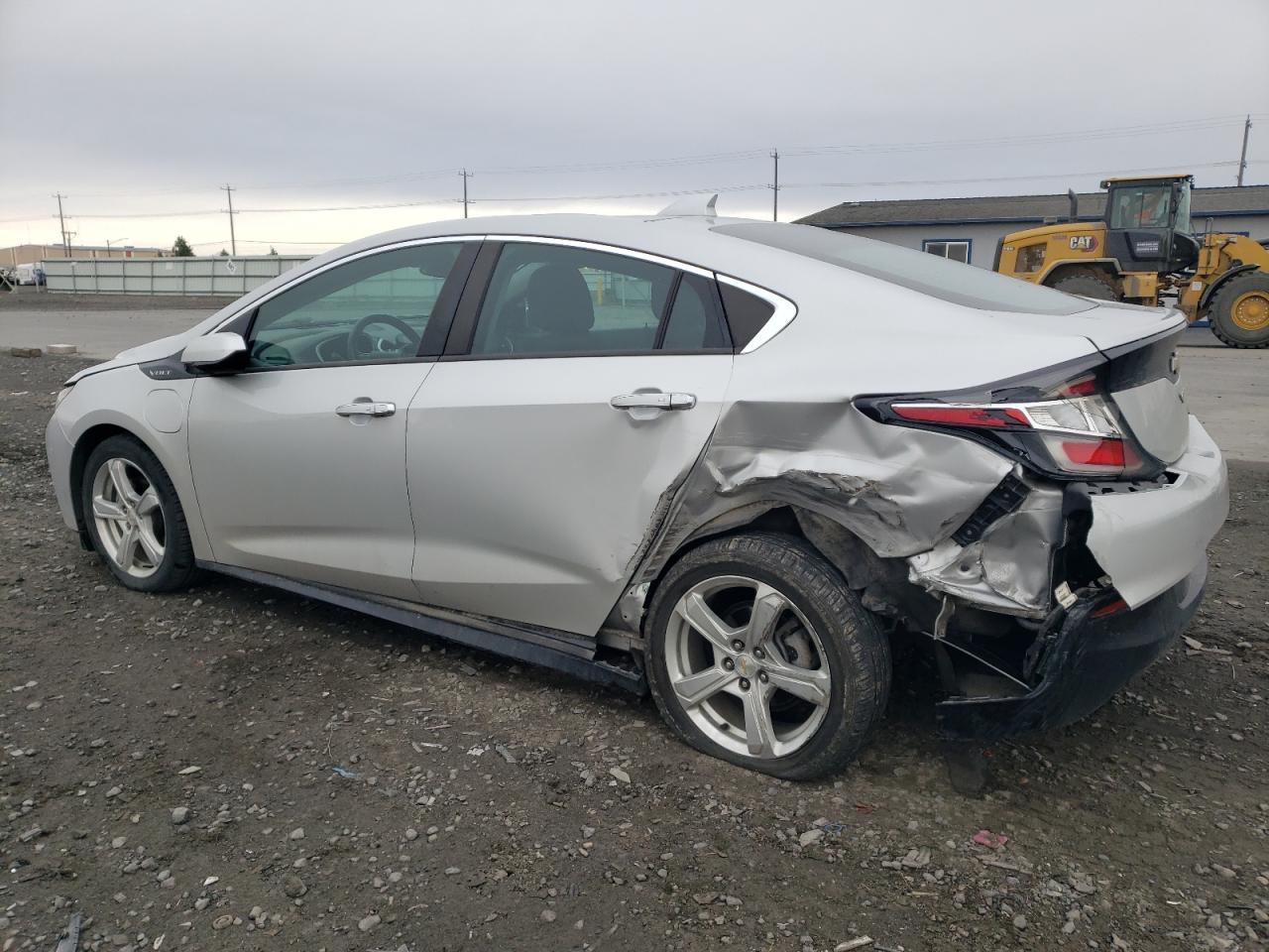 2017 CHEVROLET VOLT LT - Image 2