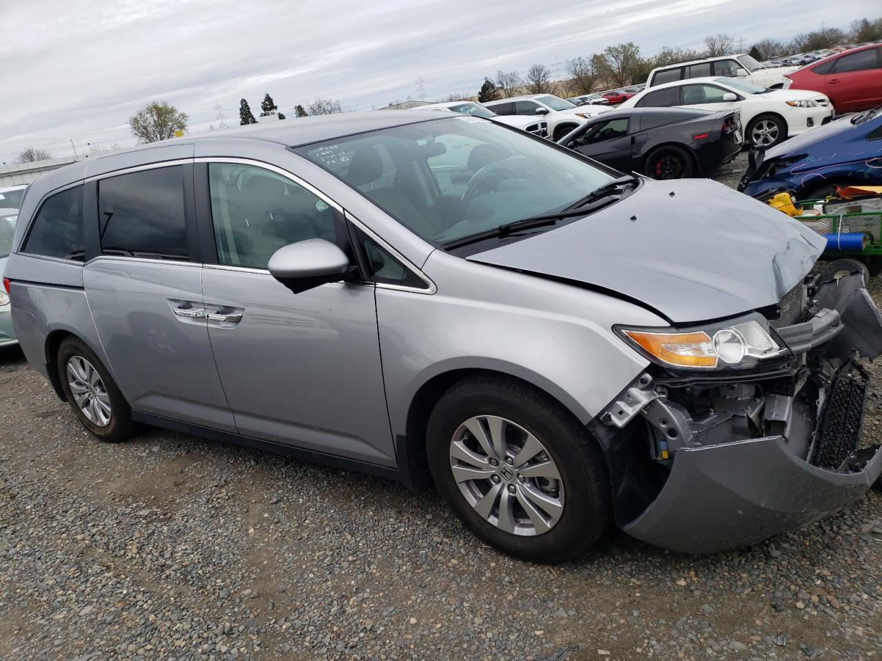 2016 HONDA ODYSSEY EX - Фото 4