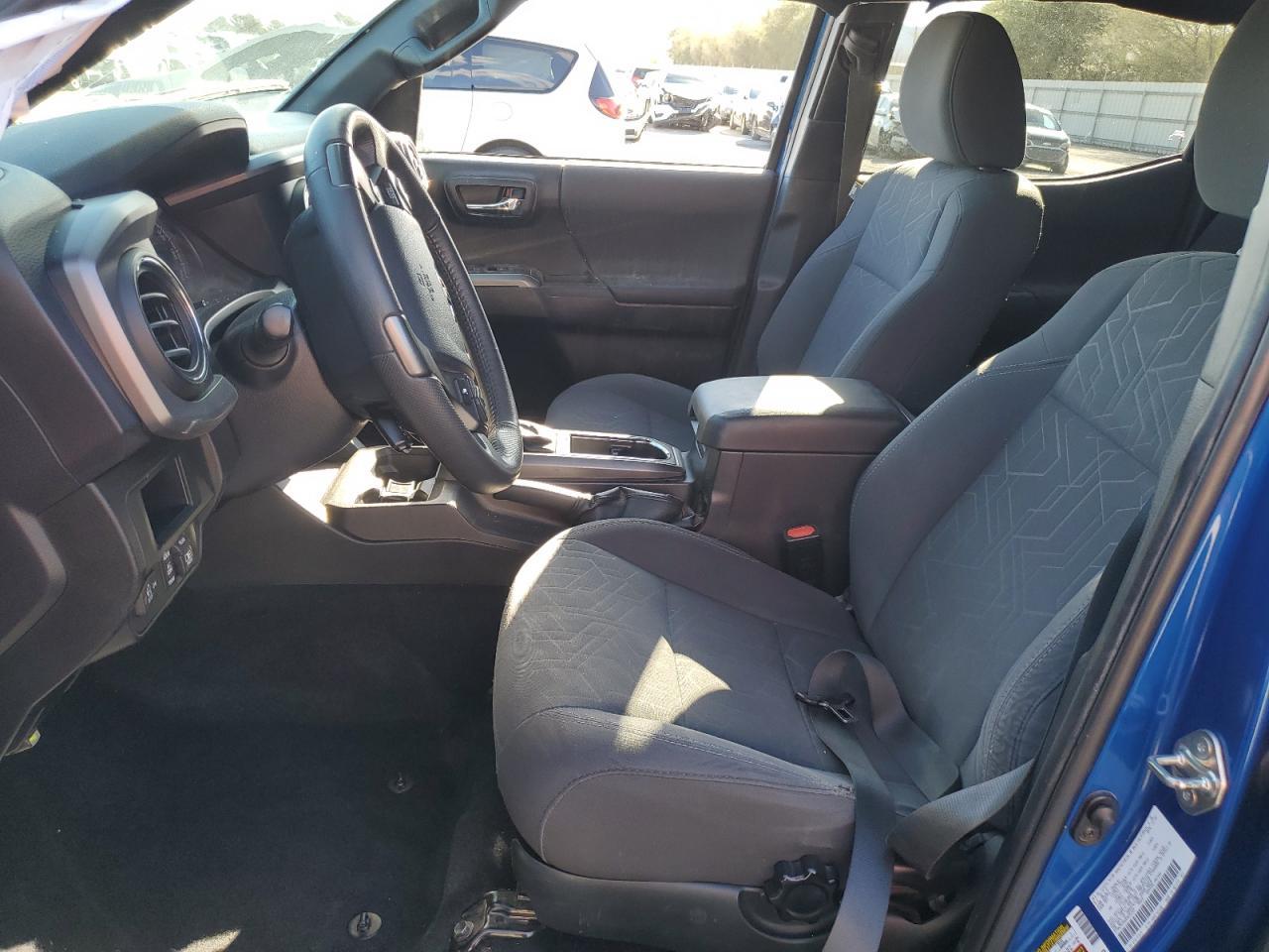 2017 TOYOTA TACOMA DOU - Фото 7
