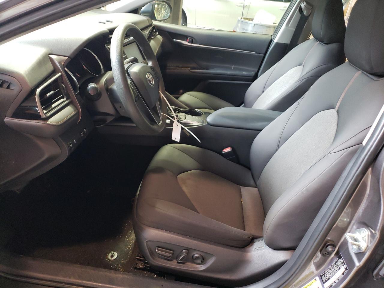 2020 TOYOTA CAMRY LE - Image 7