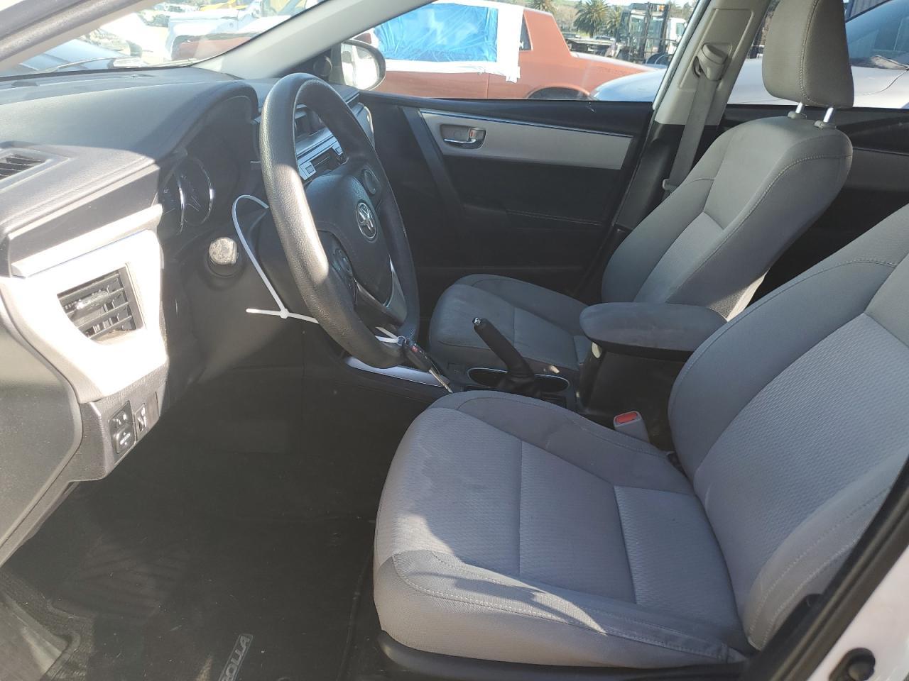 2014 TOYOTA COROLLA L - Image 7