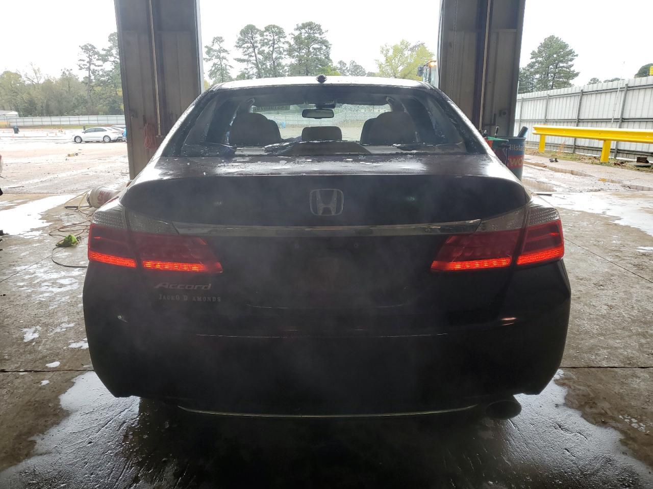 2015 HONDA ACCORD EXL - Image 6
