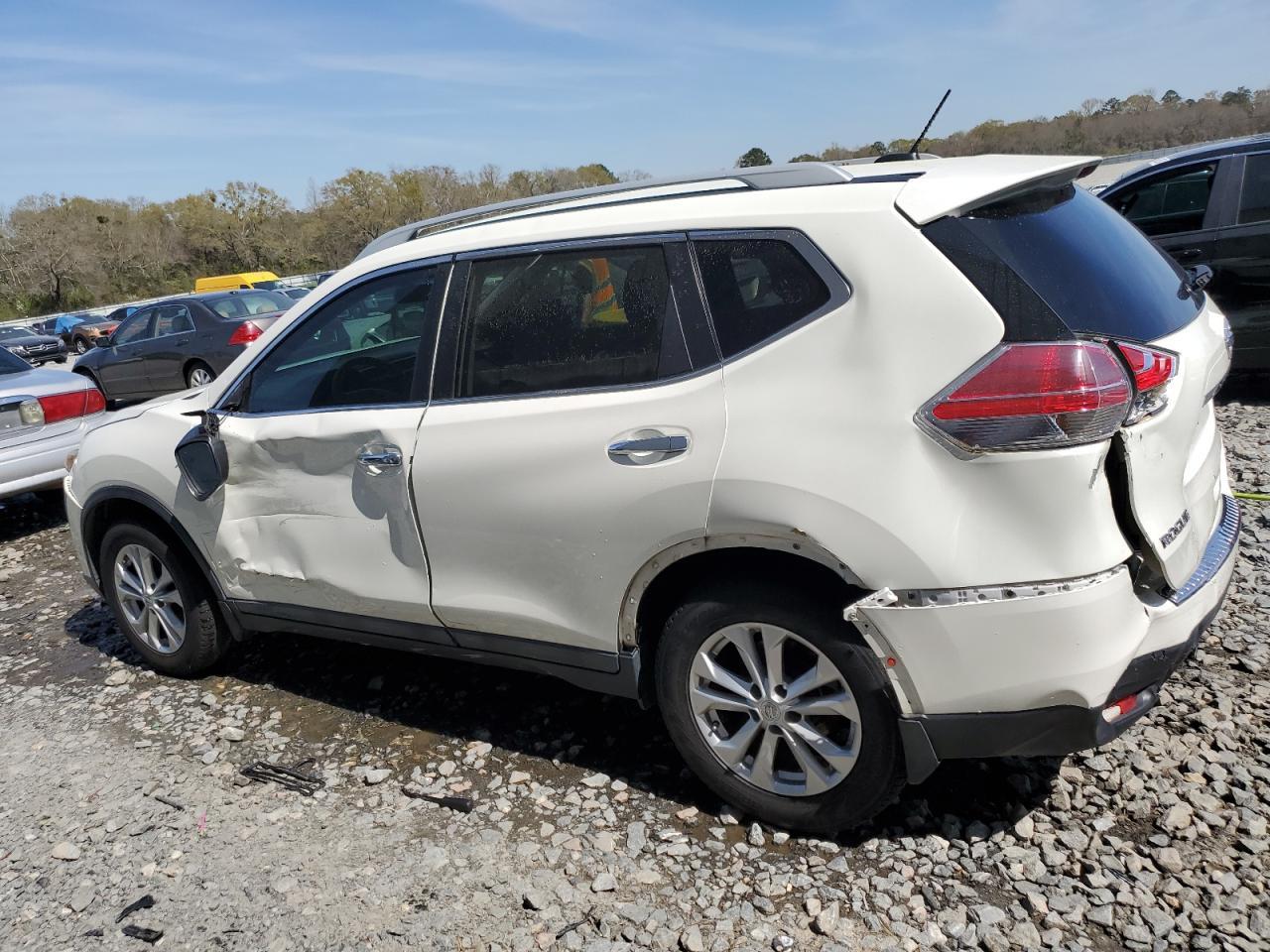 2015 NISSAN ROGUE S - Фото 2