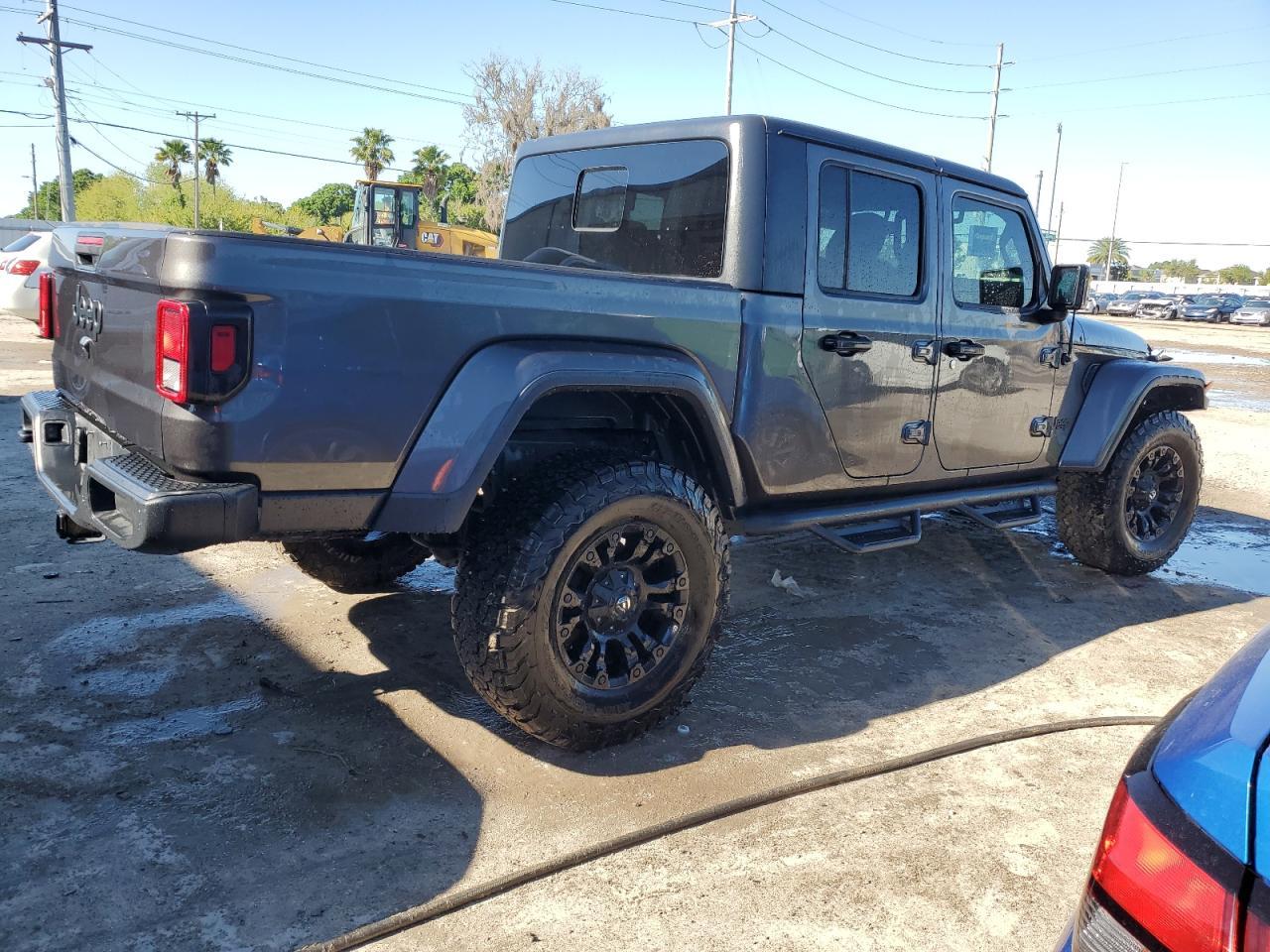 2021 JEEP GLADIATOR - Image 3