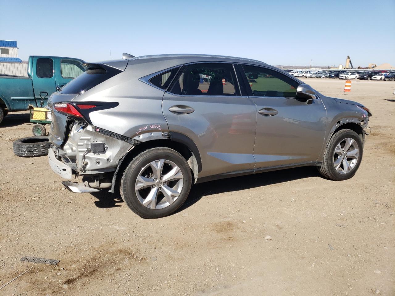 2017 LEXUS NX 200T BA - Фото 3