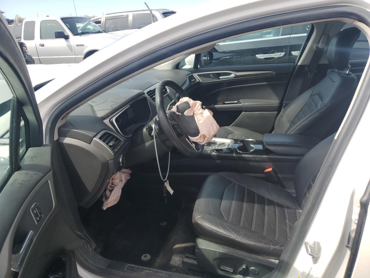 2014 FORD FUSION SE - Image 7