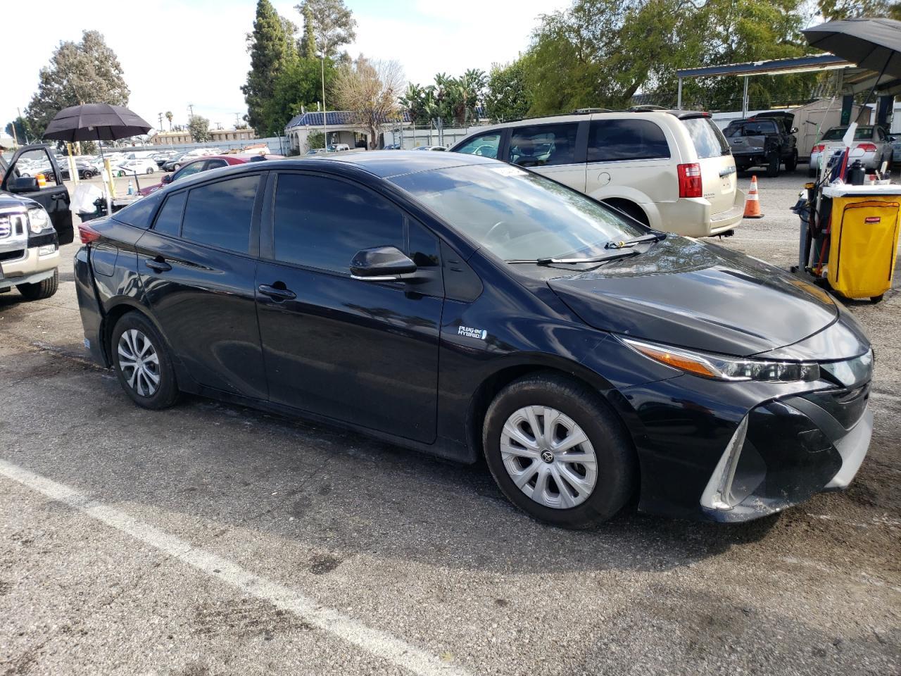 2022 TOYOTA PRIUS PRIM - Image 4