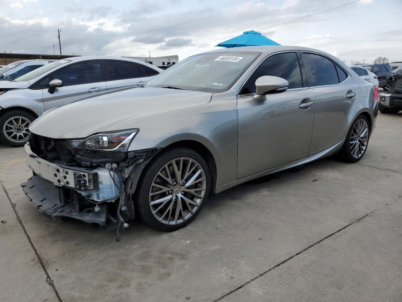2017 LEXUS IS 200T