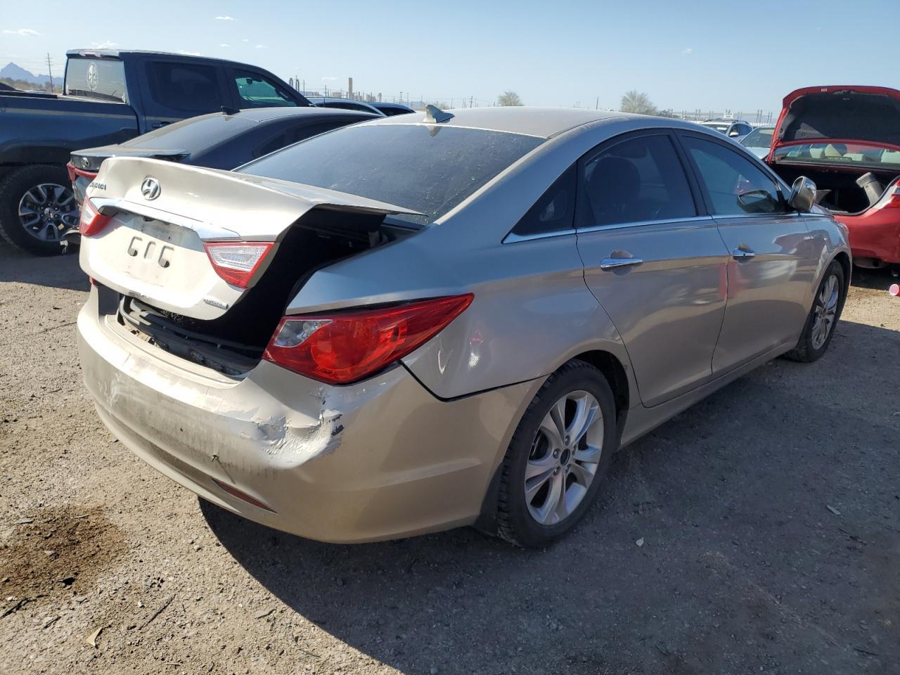 2011 HYUNDAI SONATA SE - Фото 3